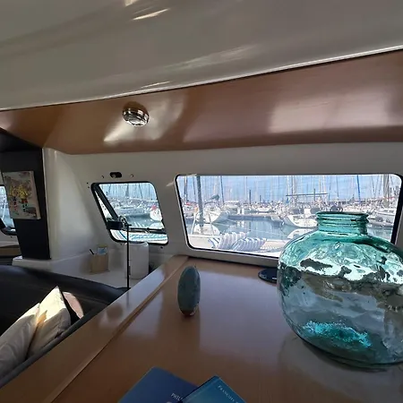 La Rochelle Sur L'eau - Catamaran *