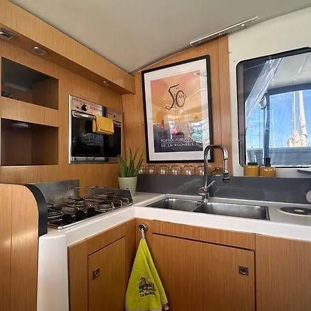 La Rochelle Sur L'eau - Catamaran *